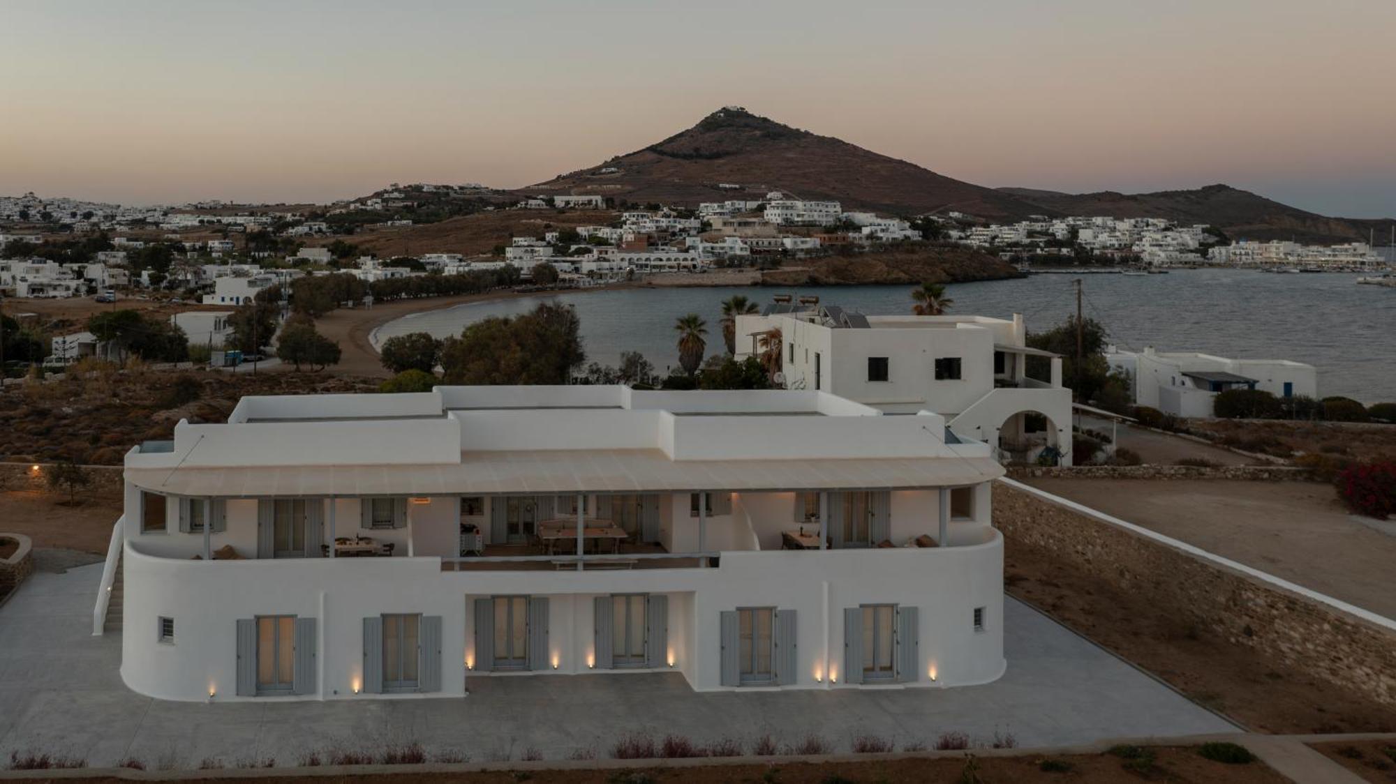 Paros Melodia Apartments Logaras Exteriör bild