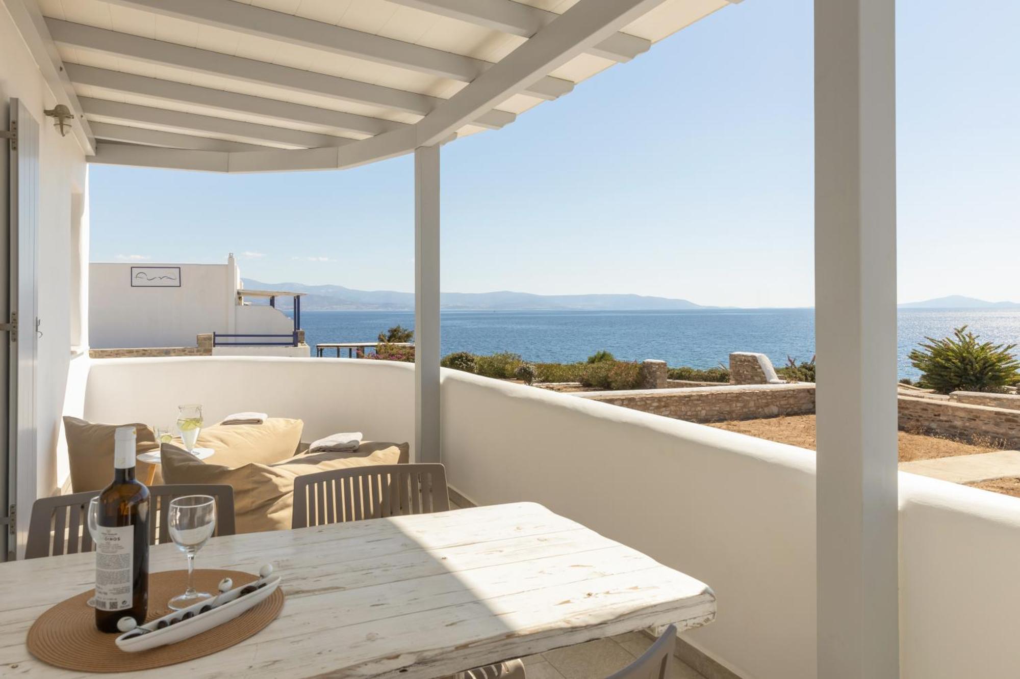 Paros Melodia Apartments Logaras Exteriör bild